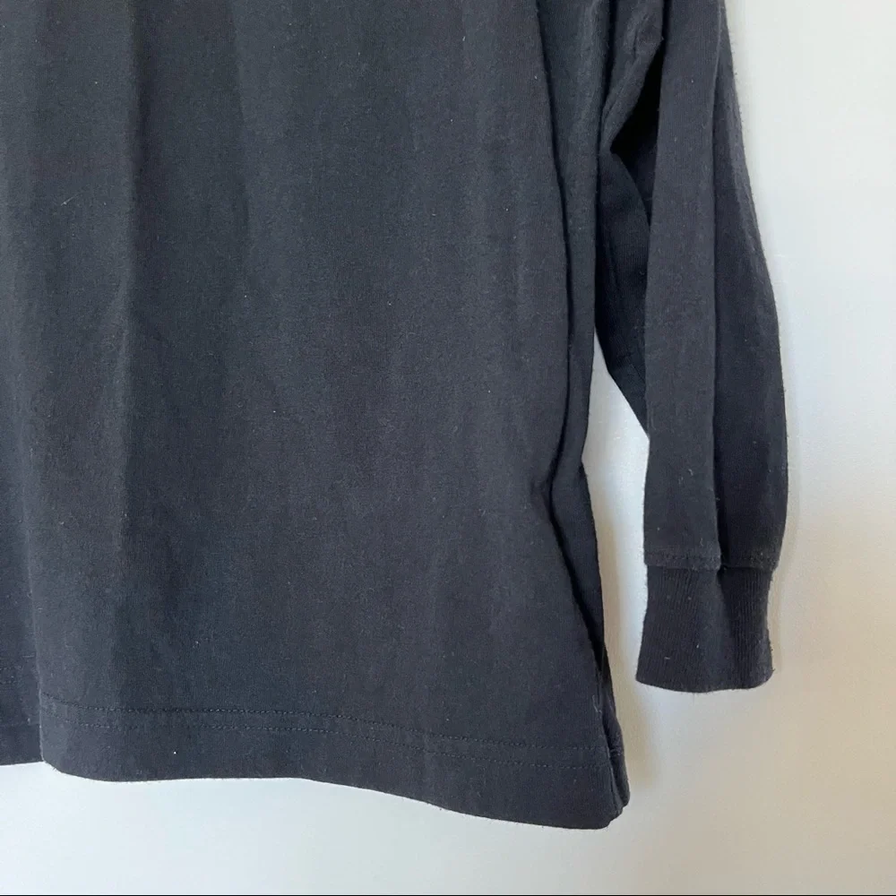 Boys Old Navy Long Sleeve Tee